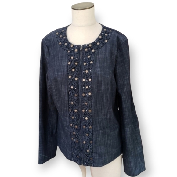 JM Collection | 12 denim jacket brass tone metal studs ruched zipper fro… - Picture 10 of 10